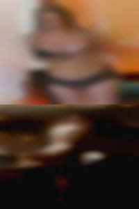 HungTwnkVrs, naked woman asking